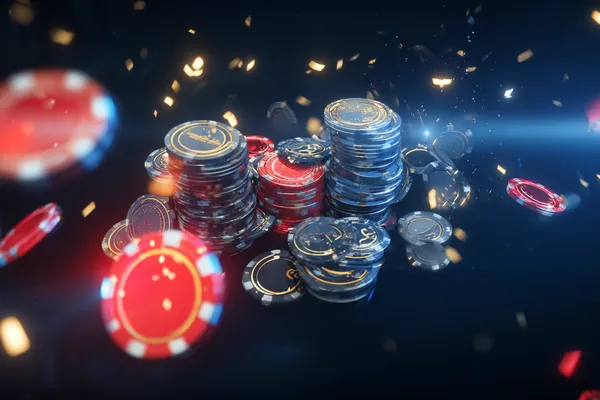 Um jogador usando seu smartphone durante um evento festivo local, representando o cassino totalmente compatível com dispositivos móveis do 7KBT.